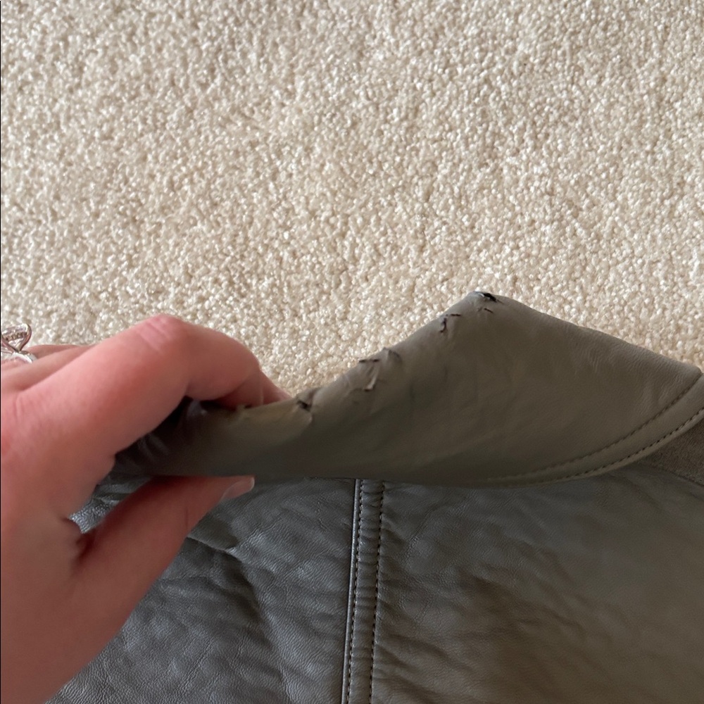 Calvin Klein Jeans Jacket - Picture 12 of 12